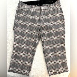 Lane Bryant 4 Seasons Slim Capri Pant size 20